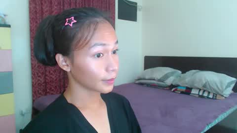 Snapshot of xlovely_destinyx chatting on February 17, 2025, 8:41 am Alice online show from February 17, 2025, 8:41 am