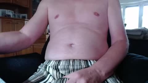 Snapshot of xmen43hot chatting on July 8, 2026, 8:19 am xmen43hot online show from July 8, 2026, 8:19 am