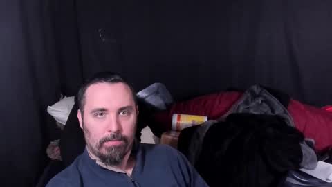 Snapshot of xmetalstudx chatting on February 1, 2026, 10:19 pm MetalstudMaster online show from February 1, 2026, 10:19 pm