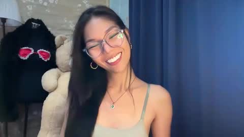 Sweet Monica online show from November 7, 2025, 8:58 am