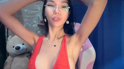 Snapshot of xmonica_cummerx chatting on February 19, 2026, 9:27 am Sweet Monica online show from February 19, 2026, 9:27 am