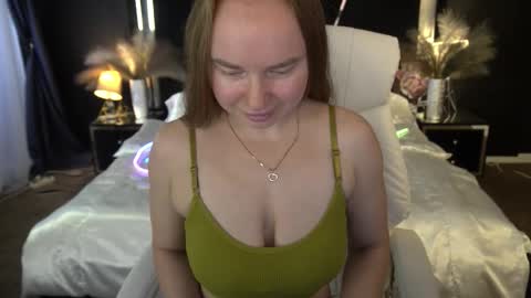 Monica online show from November 13, 2025, 7:18 am