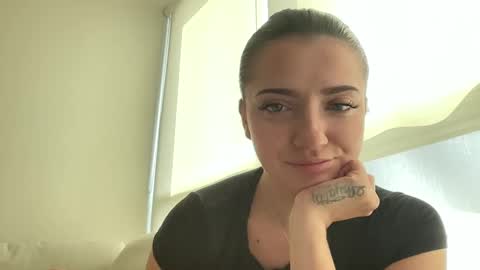 Snapshot of xoariellxo chatting on September 9, 2025, 4:17 pm xoariellxo online show from September 9, 2025, 4:17 pm