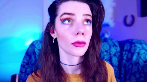 Bella Bondai online show from March 17, 2026, 4:17 am