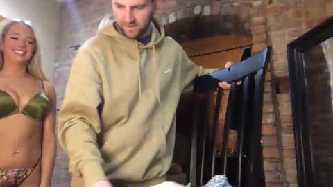 xoprincesspeachxo online show from January 13, 2026, 12:27 am