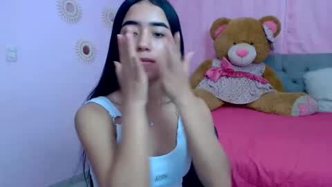 Snapshot of xoxo_melany chatting on November 20, 2025, 12:49 pm melany online show from November 20, 2025, 12:49 pm