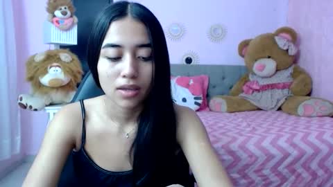 Snapshot of xoxo_melany chatting on December 5, 2025, 12:14 pm melany online show from December 5, 2025, 12:14 pm