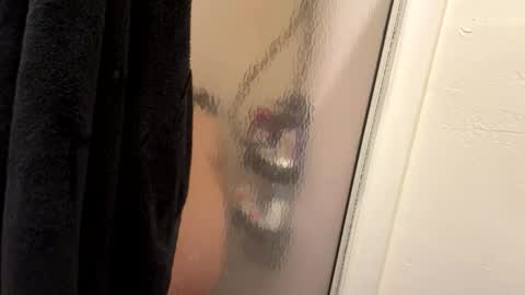 xoxoalizehibaby online show from November 6, 2025, 4:52 pm