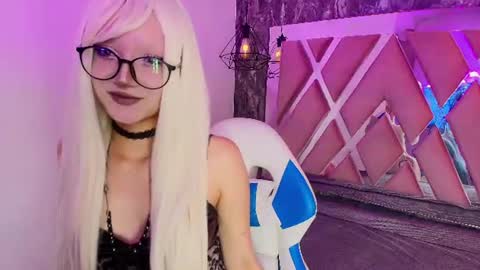 Xayah online show from June 29, 2026, 3:56 pm