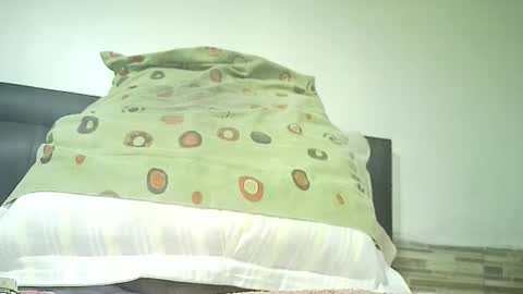 xposed_edger online show from April 8, 2026, 5:57 pm