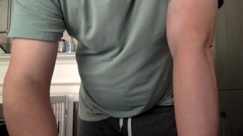 Snapshot of xrdrcrx chatting on January 8, 2026, 9:28 pm xrdrcrx online show from January 8, 2026, 9:28 pm