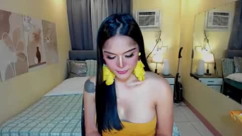 Snapshot of xrebecca_quinx chatting on October 23, 2025, 6:56 am MISS GODDESS DOLLY online show from October 23, 2025, 6:56 am