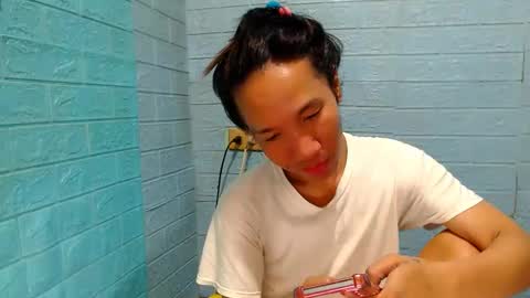 Ask Me Baby  online show from January 13, 2025, 6:27 am