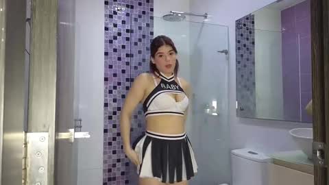 Alice Aurora Fran and Lu online show from October 8, 2025, 1:31 pm