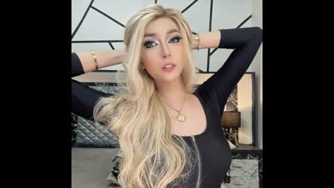 xsexysucker online show from July 15, 2026, 10:15 pm