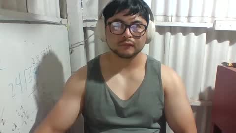 Snapshot of xstudiobog_90 chatting on September 30, 2025, 5:18 pm xstudiobog_90 online show from September 30, 2025, 5:18 pm