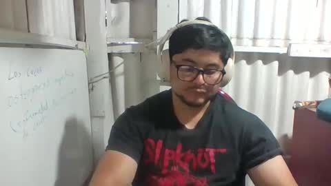 Snapshot of xstudiobog_90 chatting on December 16, 2025, 6:46 pm xstudiobog_90 online show from December 16, 2025, 6:46 pm