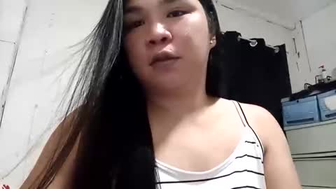 Snapshot of xsuck_my_dickx chatting on February 24, 2026, 12:58 pm Nica online show from February 24, 2026, 12:58 pm