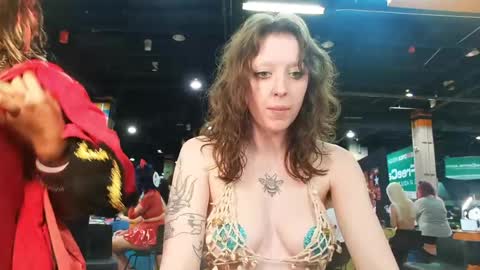 Sunny Daze online show from April 12, 2026, 6:02 pm