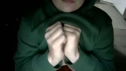 Snapshot of xsweetxgirl27x chatting on March 24, 2026, 3:55 am xsweetxgirl27x online show from March 24, 2026, 3:55 am