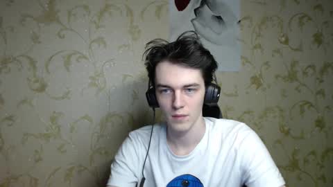 traqqq online show from March 16, 2026, 10:03 pm