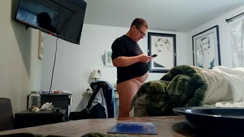 Snapshot of xtreme1970 chatting on February 4, 2025, 6:38 pm Xtreme online show from February 4, 2025, 6:38 pm