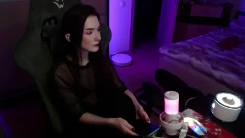 Alice online show from January 6, 2026, 5:27 pm