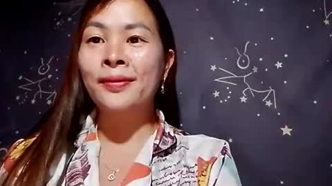 xuxulove00 online show from January 15, 2026, 12:15 am