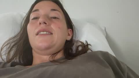 Snapshot of xx_flowprincess_xx chatting on August 6, 2026, 6:15 am xx_flowprincess_xx online show from August 6, 2026, 6:15 am