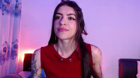 Snapshot of xx_johnson_xx chatting on September 13, 2025, 9:31 am VALE online show from September 13, 2025, 9:31 am