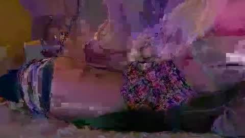 Snapshot of xx_lily_xx2 chatting on April 12, 2026, 10:37 pm Lily online show from April 12, 2026, 10:37 pm