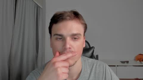 raul online show from March 8, 2026, 1:47 am