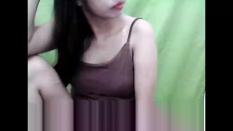 Mariel online show from December 15, 2025, 1:10 am