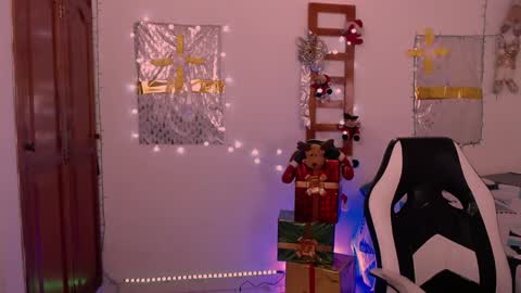 Snapshot of xx_x_mg chatting on January 3, 2025, 7:18 pm Jacky online show from January 3, 2025, 7:18 pm