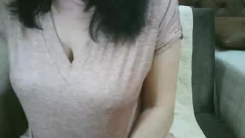 Snapshot of xxalexis chatting on February 19, 2026, 8:16 pm HotMomAlex online show from February 19, 2026, 8:16 pm