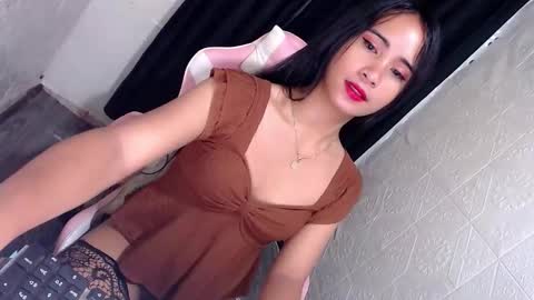 Snapshot of xxalthealicousxx chatting on November 20, 2025, 4:51 pm althea online show from November 20, 2025, 4:51 pm