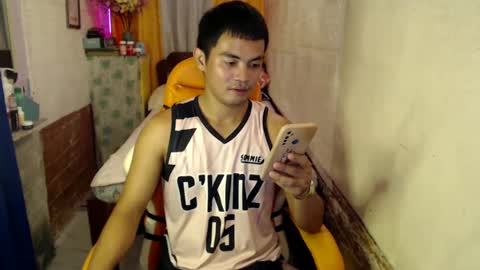 Snapshot of xxasianryanxx chatting on February 19, 2025, 9:28 am xxasianryanxx online show from February 19, 2025, 9:28 am