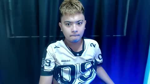 Loyd online show from November 18, 2025, 5:45 am