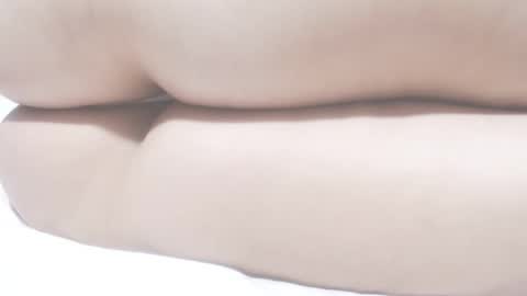 xxiisshi online show from November 27, 2025, 1:07 am