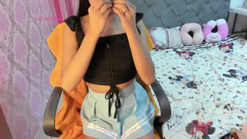 Snapshot of xxkayjeanxx chatting on June 8, 2026, 1:55 pm Aya online show from June 8, 2026, 1:55 pm