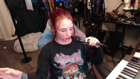 Snapshot of xxlilithmoonxx chatting on December 22, 2025, 2:52 am Lilith online show from December 22, 2025, 2:52 am