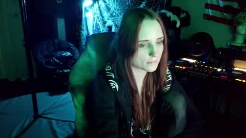 Snapshot of xxlilithmoonxx chatting on April 30, 2026, 3:46 am Lilith online show from April 30, 2026, 3:46 am