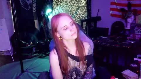 Snapshot of xxlilithmoonxx chatting on May 24, 2026, 1:54 am Lilith online show from May 24, 2026, 1:54 am