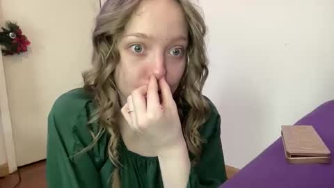 LoveAnastasia online show from December 16, 2025, 5:07 pm