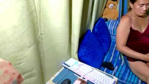 xxloveheart online show from March 4, 2026, 12:49 am