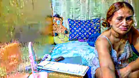 Snapshot of xxloveheart chatting on May 9, 2026, 1:00 am xxloveheart online show from May 9, 2026, 1:00 am