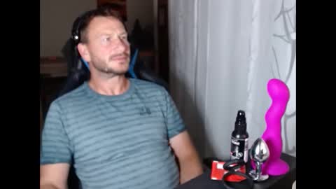 xxmettexx online show from September 13, 2025, 8:30 pm