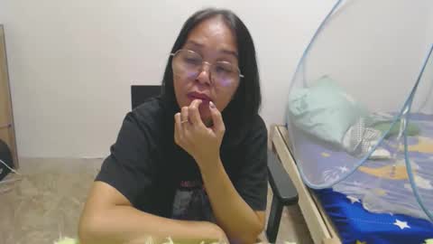 Snapshot of xxsexypinayxx chatting on November 9, 2025, 7:17 am xxsexypinayxx online show from November 9, 2025, 7:17 am