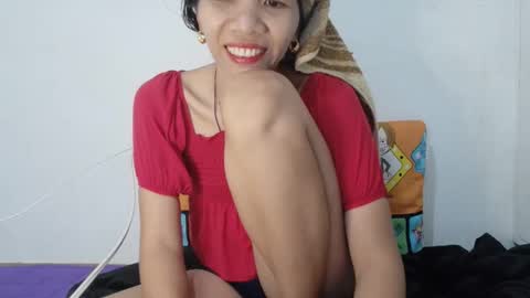 xxsweetlovelypinayxx online show from October 23, 2025, 5:44 pm