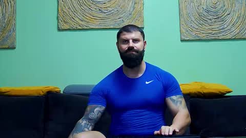 Snapshot of xxtreamleonard chatting on November 16, 2025, 12:55 pm Xtream Leonard online show from November 16, 2025, 12:55 pm